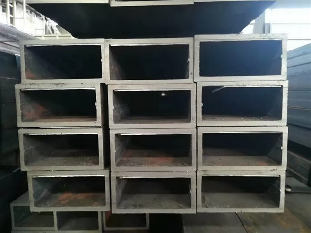 复兴Q235冷拔方管材质特点 适用工程场景分析